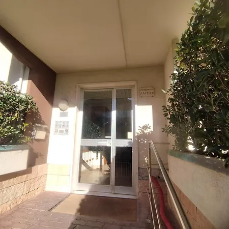 Bilocale Vista Gallinara
